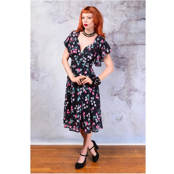 NEW Rockabilly Cherries print flutter sleeve dress - Picture 3 of 9